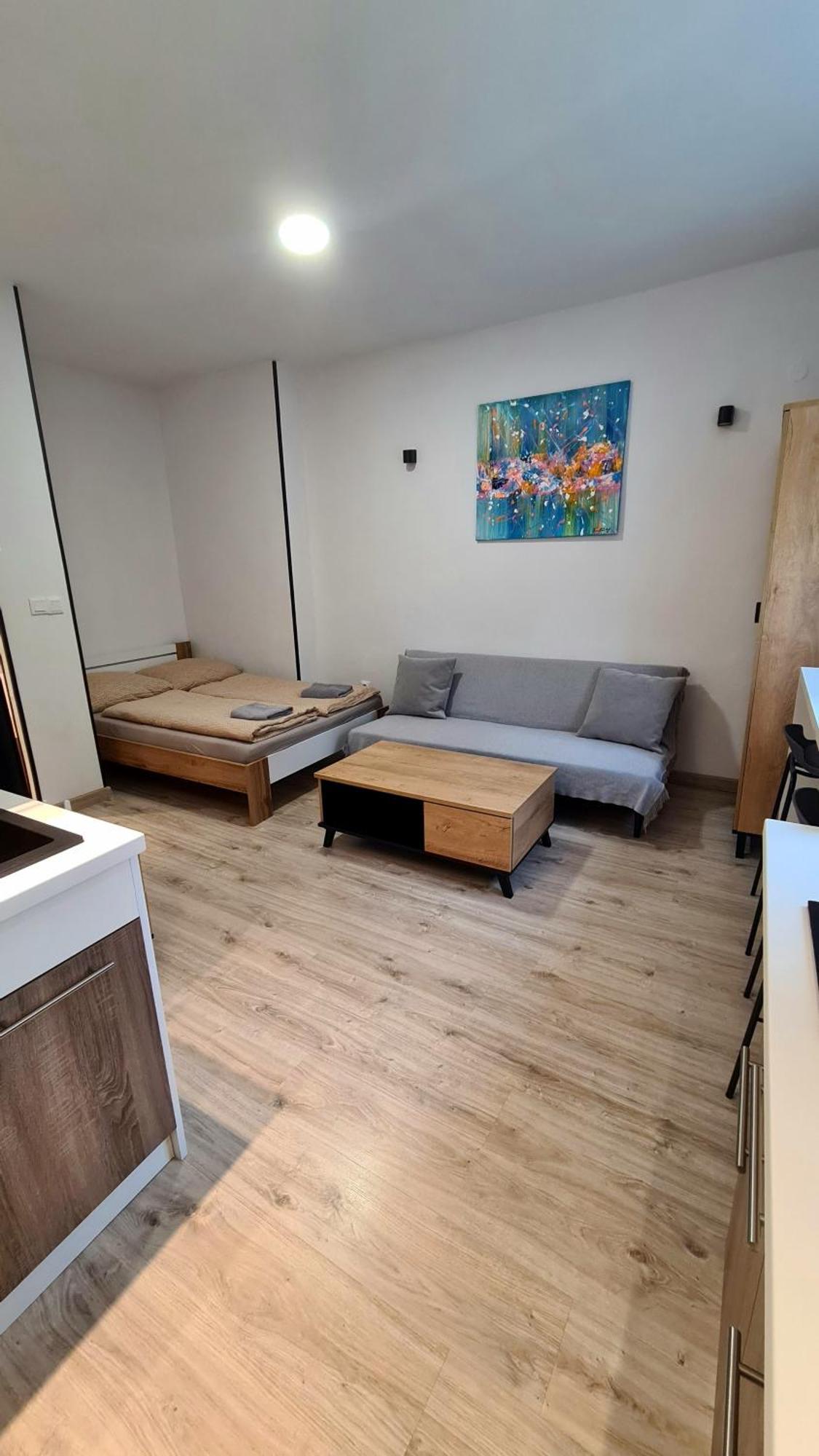 Apartman Bb-Centrum2 Банська Бистриця Екстер'єр фото