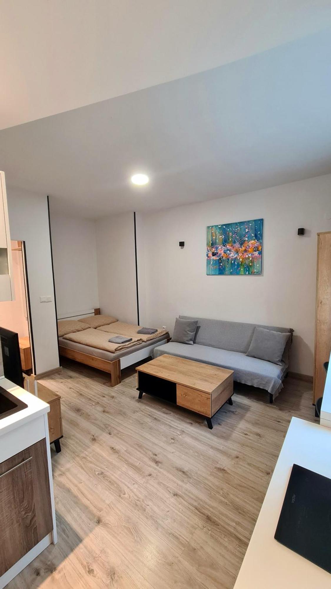 Apartman Bb-Centrum2 Банська Бистриця Екстер'єр фото